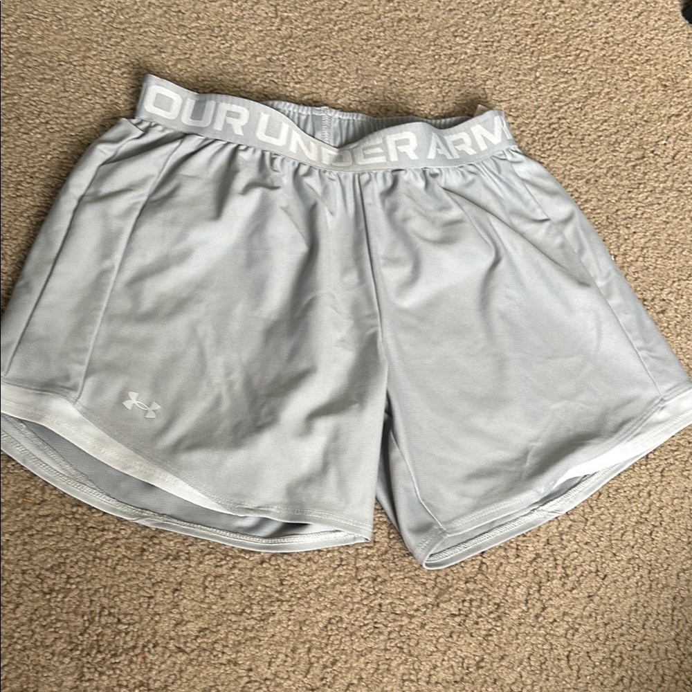 Under Armour Women's Gray Shorts Small